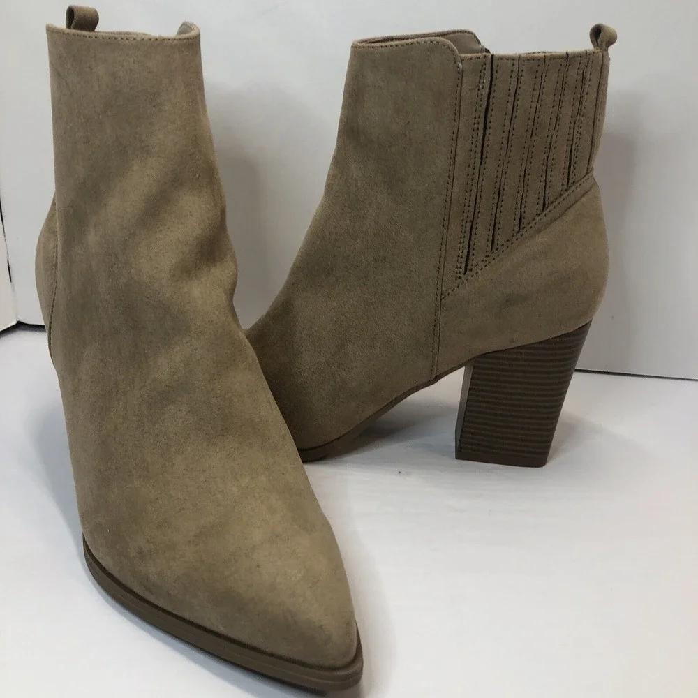 JustFab Ankle Booties‎ Boots Women Size 9 Tan Stacked Heel Zip Tan Faux Suede